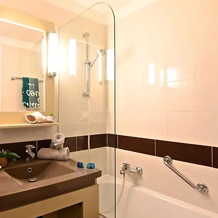 Village Cap Esterel - L'esquinade-20 By Interhome *